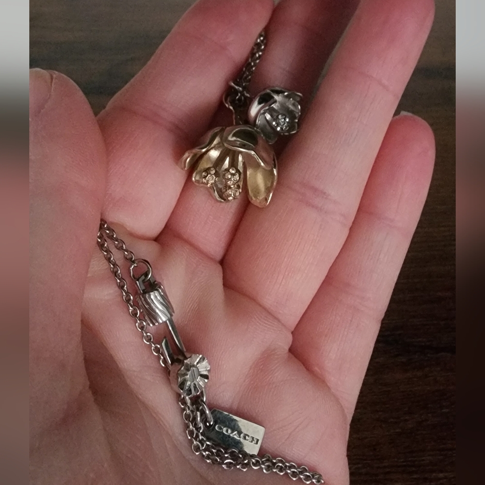 Coach Tea Rose Necklace (RARE) - Picture 2 of 7